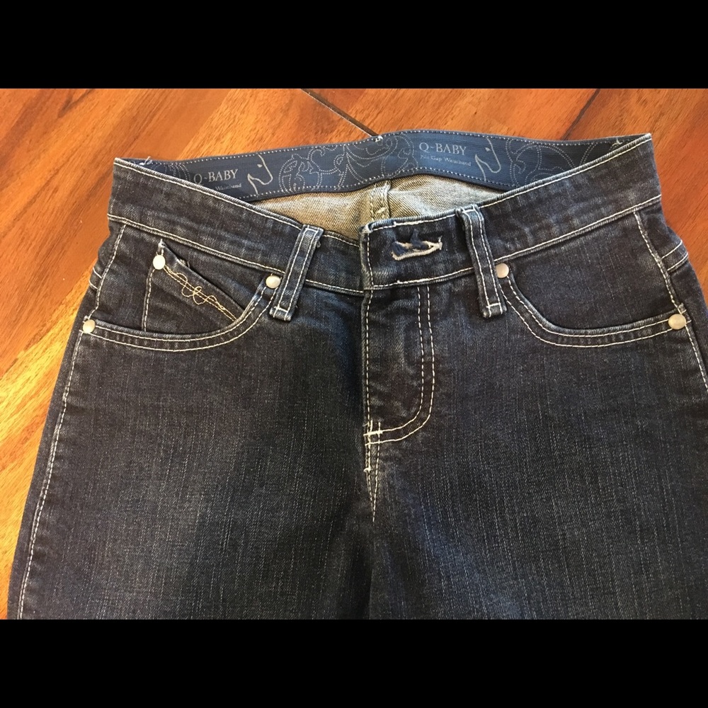 Jeans - Picture 2 of 3